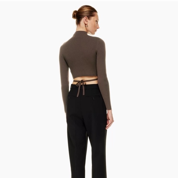 Aritzia Babaton Sculpt Knit Tie-Back Longsleeve - Picture 2 of 11